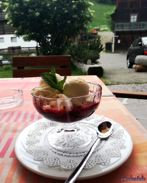 Heisse Liebe Hot Love from South Tyrol